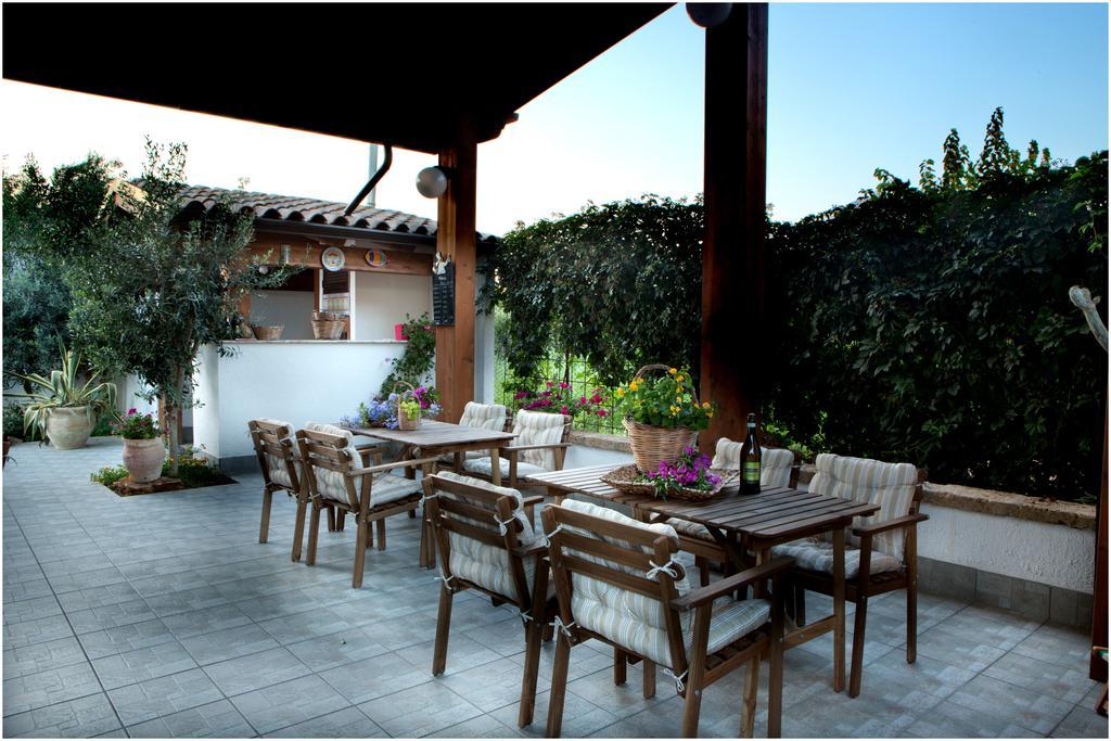Bed and Breakfast Ai Parchi Dei Parrini Partinico Exteriér fotografie